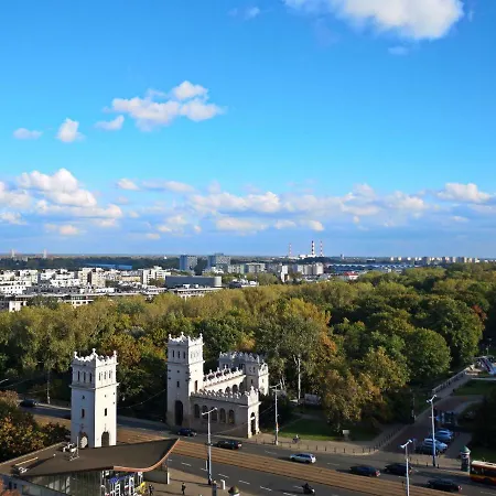 Smolna Tower Apartment Warsaw